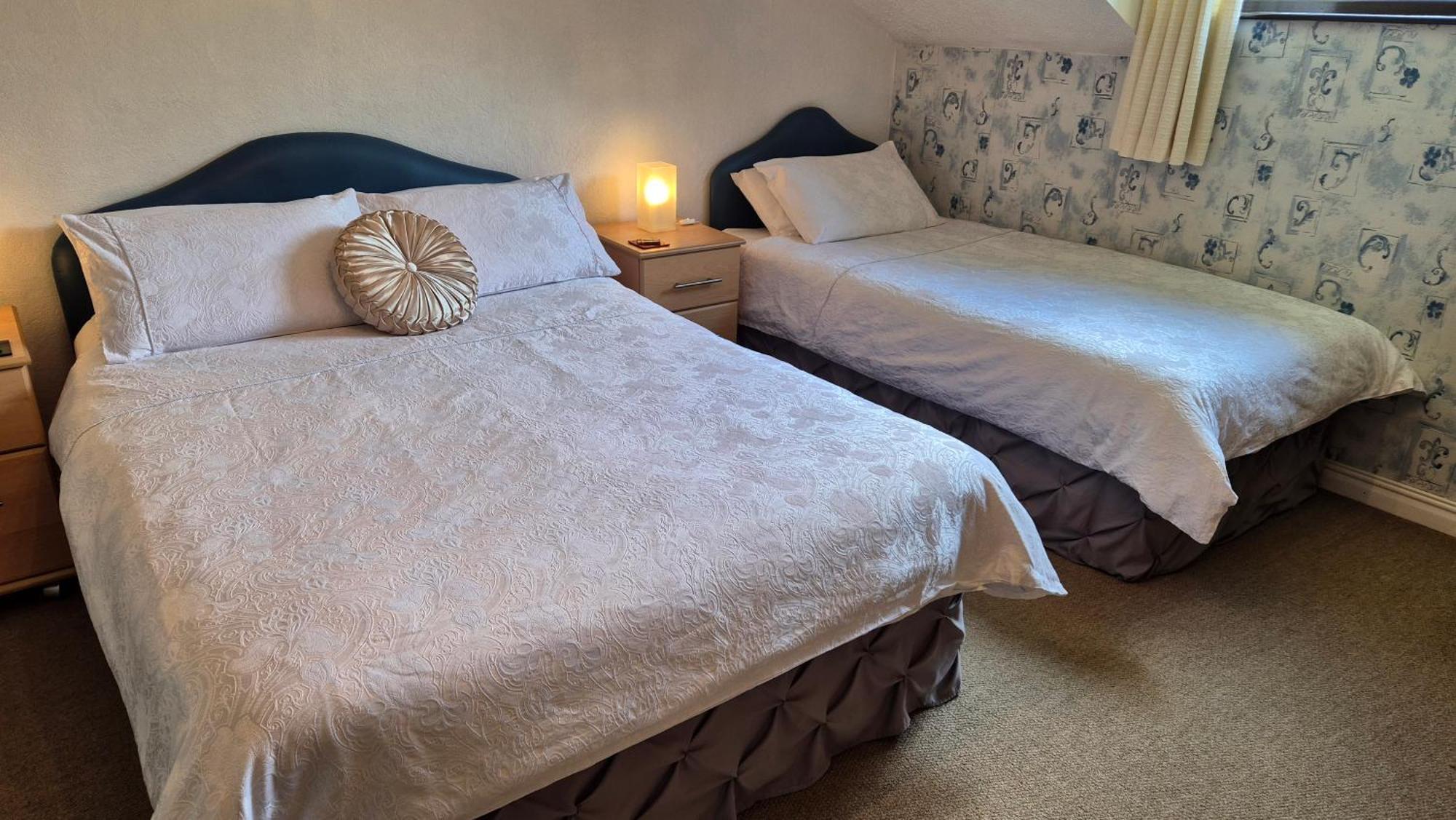 Goldenhill Guesthouse Omagh Ngoại thất bức ảnh