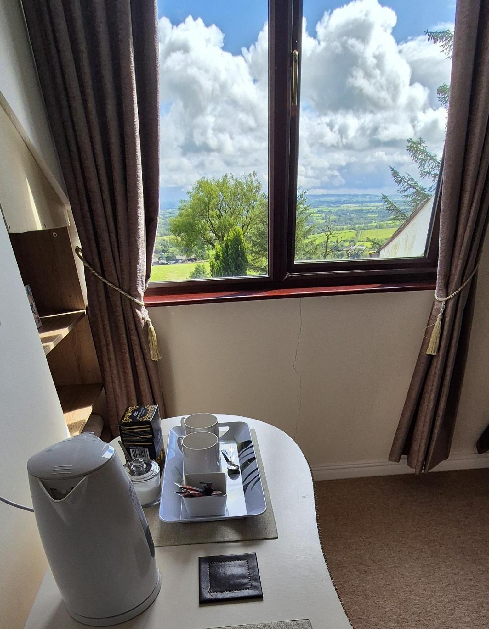 Goldenhill Guesthouse Omagh Ngoại thất bức ảnh